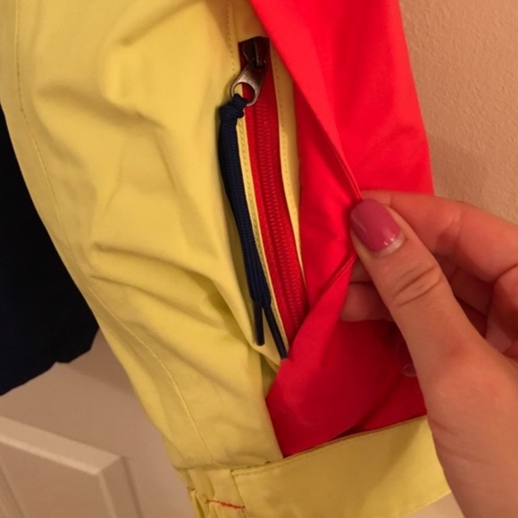 The North Face Color Block Coat - Picture 7 of 11